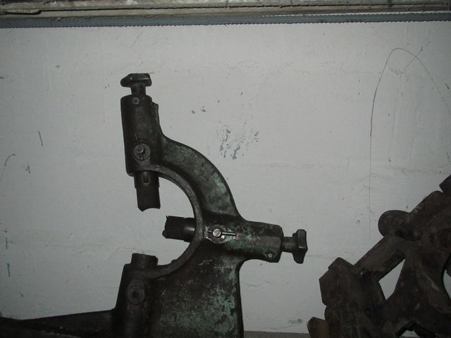 люнет высота 250 отверствие 180